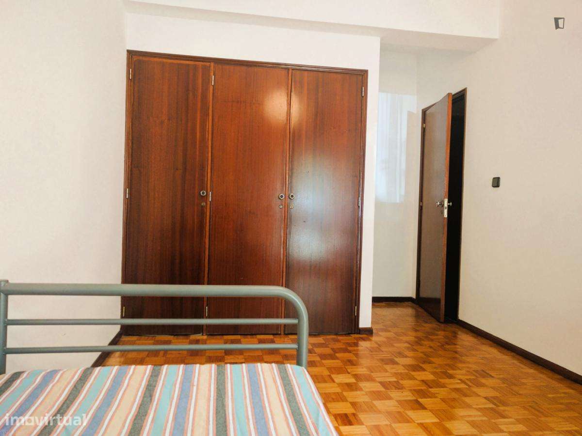 Quarto - localizado em Castelo branco - Grande imagem: 5/6