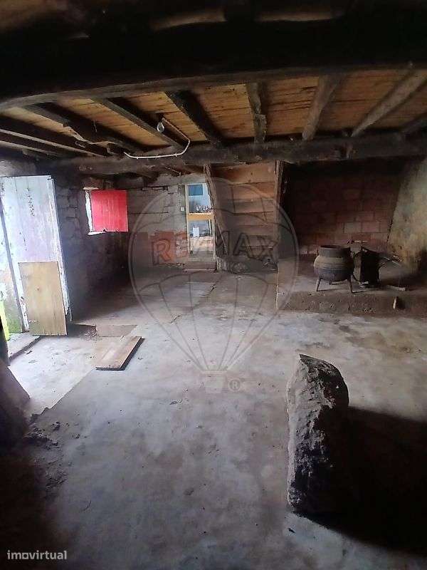 Moradia T2 para venda-8