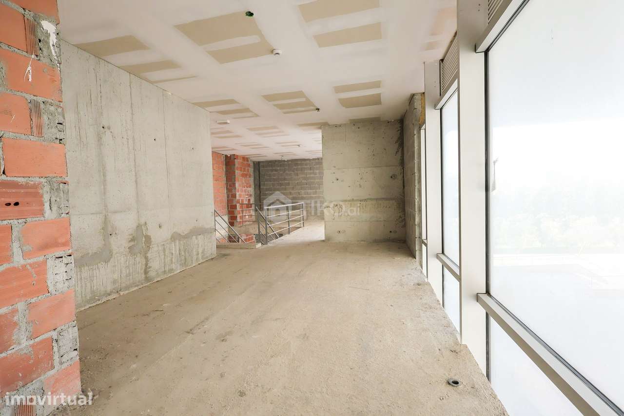 LOJA CONTRUÇÃO NOVA COM SAÍDA DE FUMOS | 261 M² | ADAPTE AO SEU NEGÓCI-30
