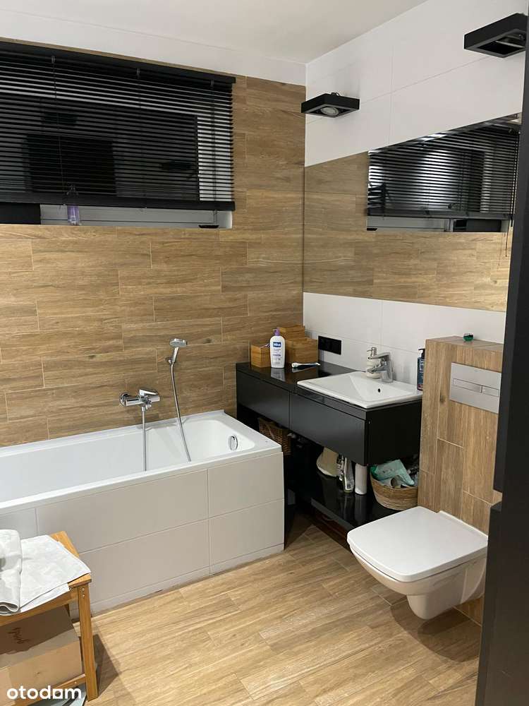 Nowoczesne mieszkanie 4 pokojowe z tarasem-13