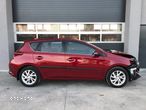 Toyota Auris 1.6 Premium - 2