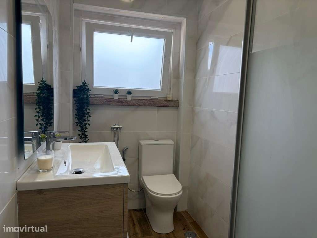 Apartamento T2, Renovado, junto a Vila Chã/Amadora: Oportunidade Ún...-10