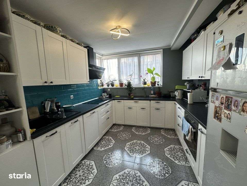 Casa tip duplex, 136 mp, teren 343mp, zona Tineretului - Imagine principală: 3/12