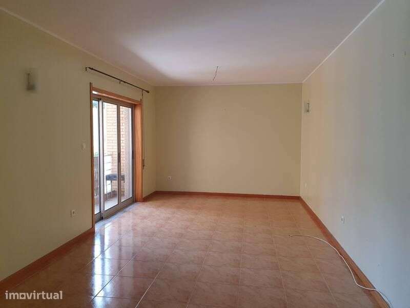 Apartamento T3 em Valbom - Grande imagem: 2/13