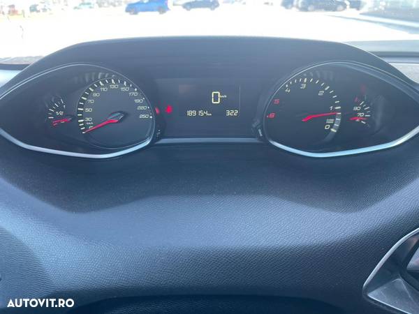 Peugeot 308 BlueHDi FAP 120 Stop & Start Allure - 11