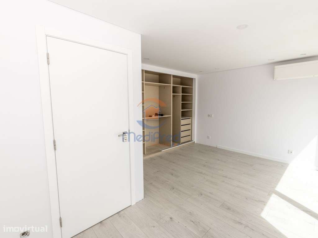 Nova construção T3 e T5 - Montijo-31