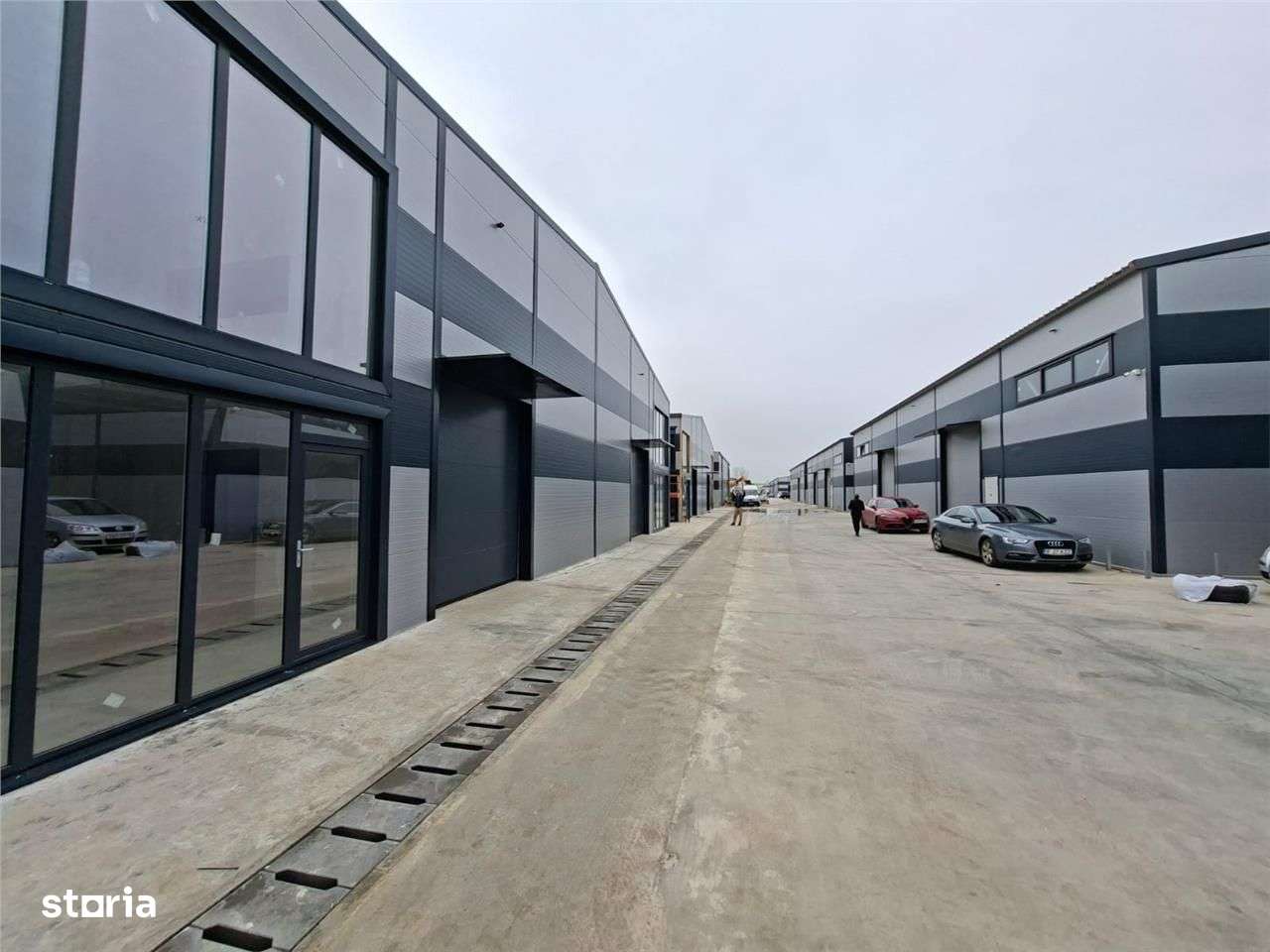 Hala 600 mp,birouri,100 mp, constr.2025, ultima disponibila ! - Imagine principală: 1/16