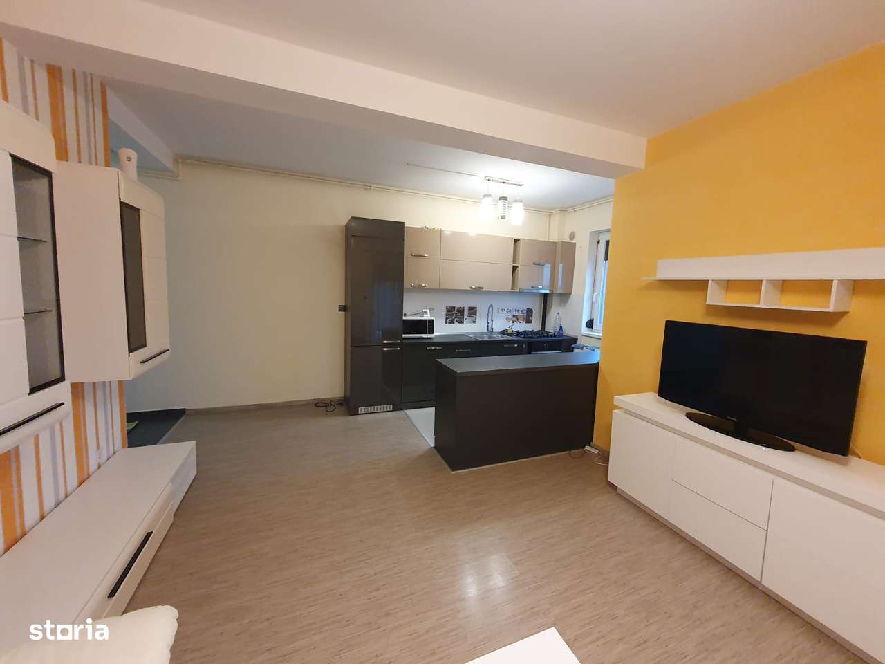 Ap 2 Camere Mobilat 53mp Etaj 2 zona Esso Giroc 98.000 euro-3