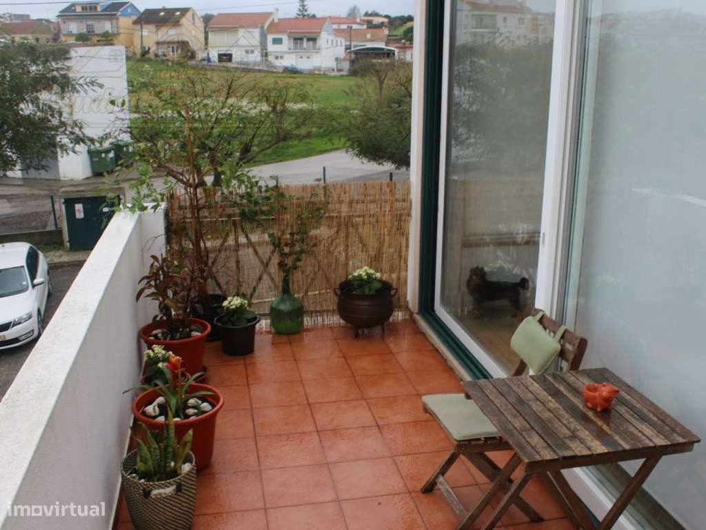 Apartamento T2 com garagem a 10min da praia-35