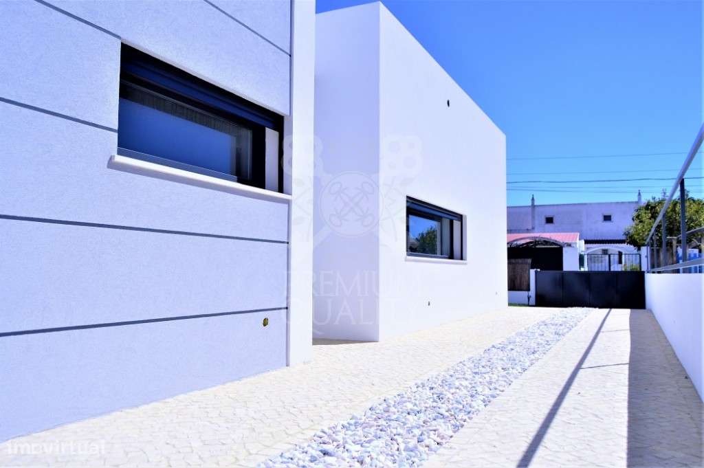 Moradia T3 com piscina para construção - Grande imagem: 5/21