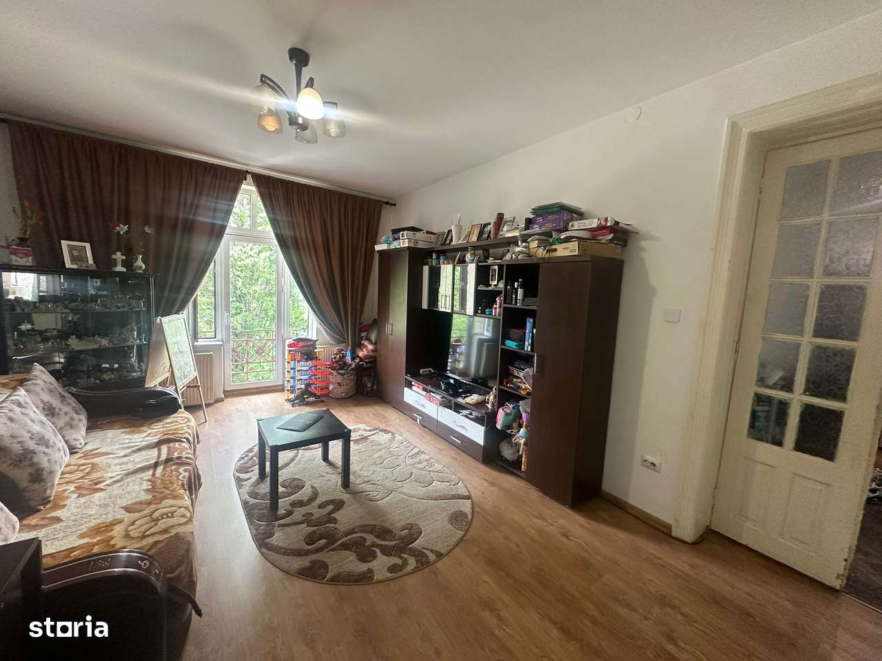 Apartament 4 camere , 92 mp { Metrou Universitate } - Imagine principală: 2/16
