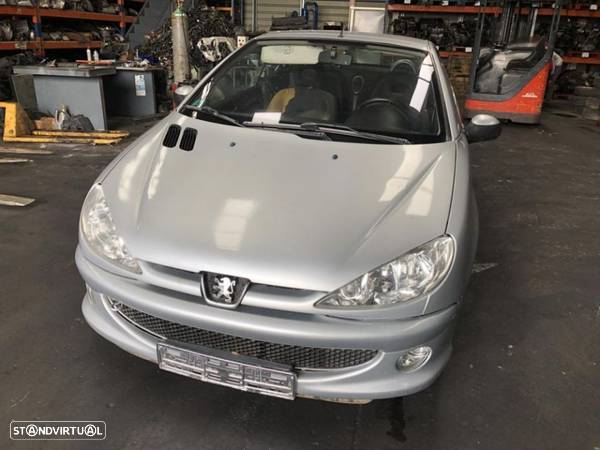 Peugeot 206 cc 1.6 16v quiksilver de 2004 para peças - 2