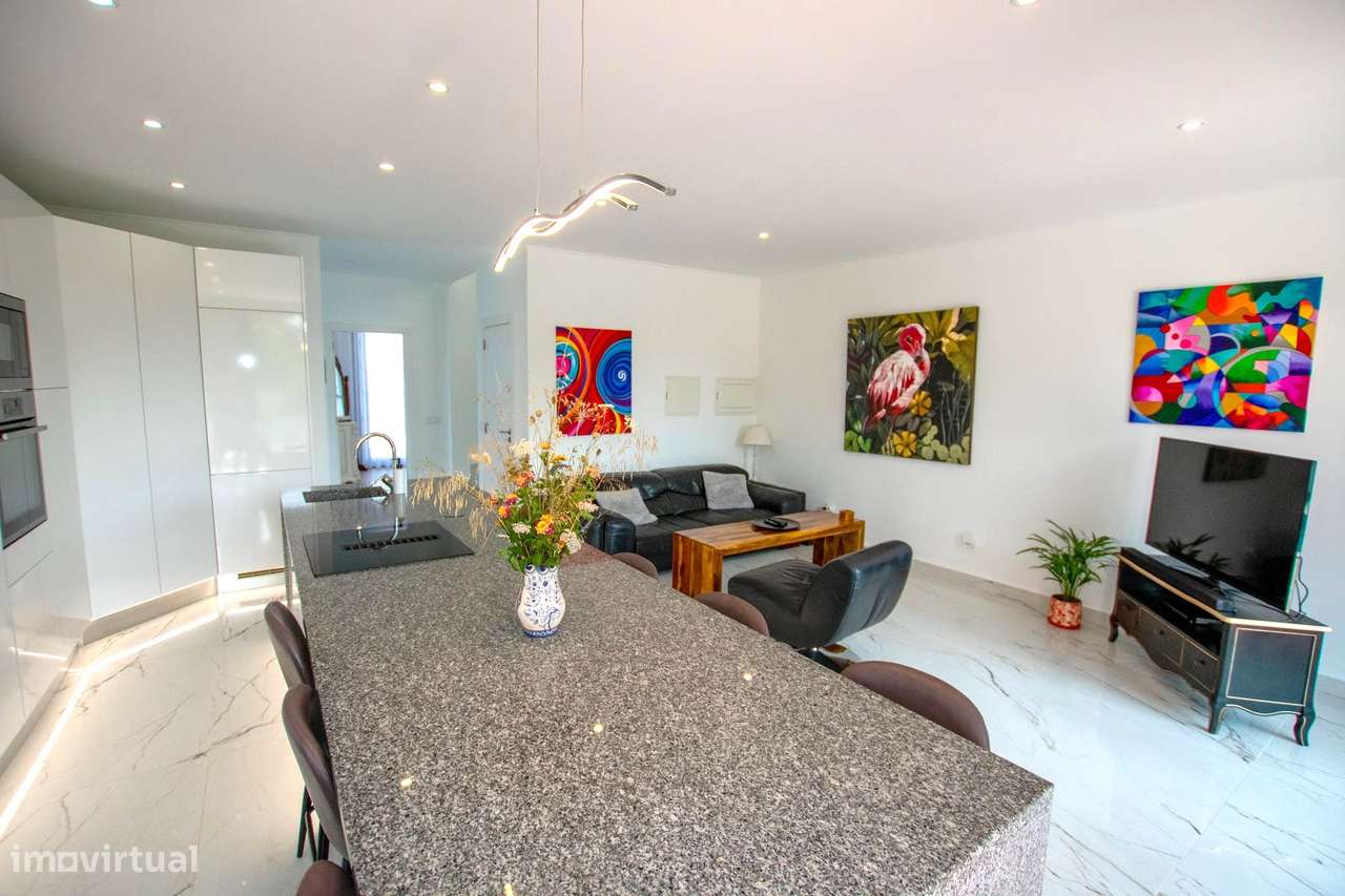 Moradia T4 com piscina e jardim - perto de São Martinho do Porto-10