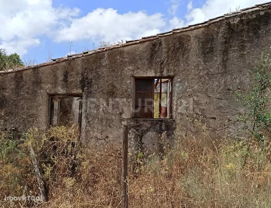 Antigo lagar para Reabilitação |  Fratel | Vila Velha de Ródão