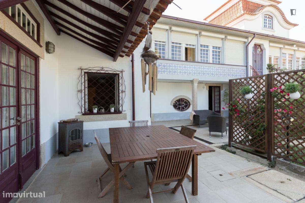 Quarto - localizado em São Mamede de Infesta Porto - Grande imagem: 4/9