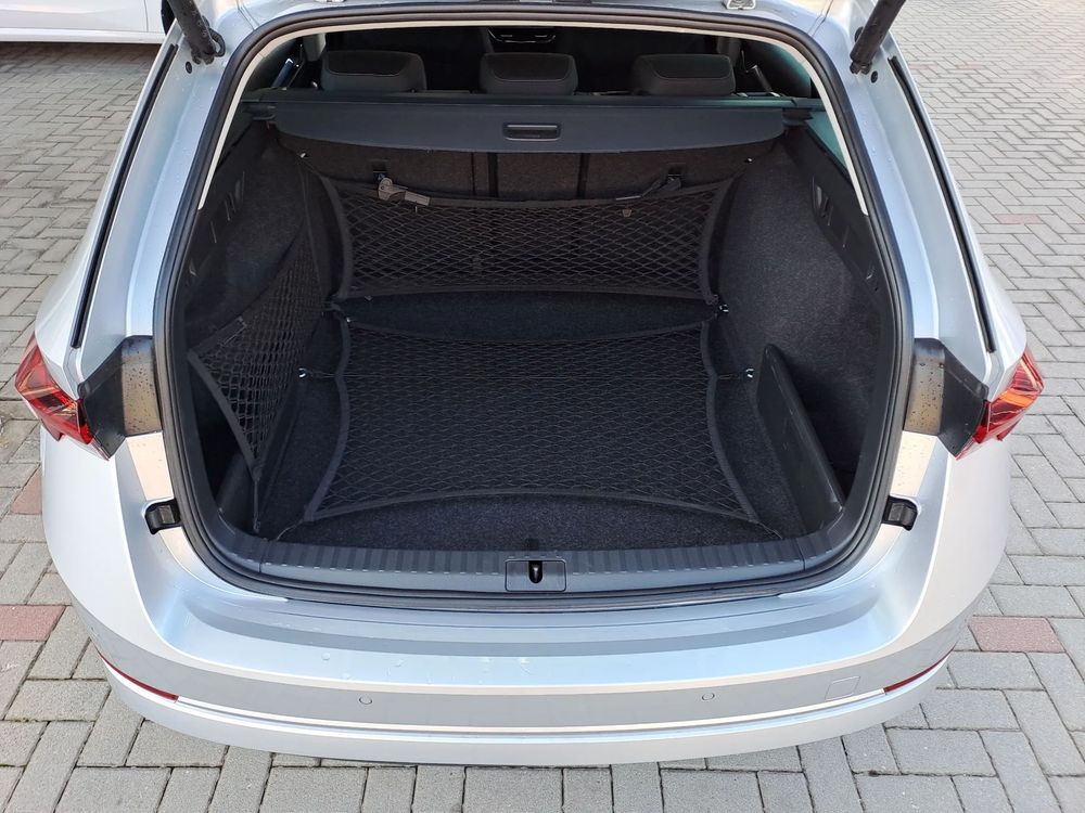 SKODA OCTAVIA Virtual ACC Indukcja Matrix 1,5eTSI 150KM Serwis ASO Salon PL VAT23%