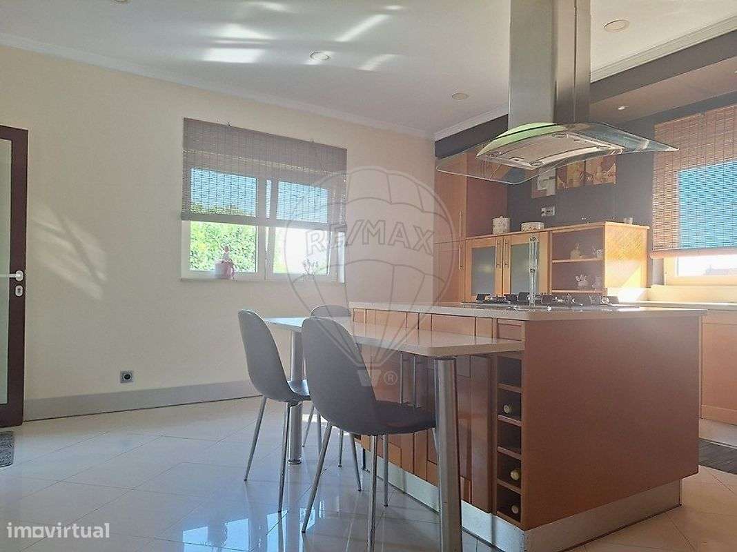 Moradia T3 para venda-5