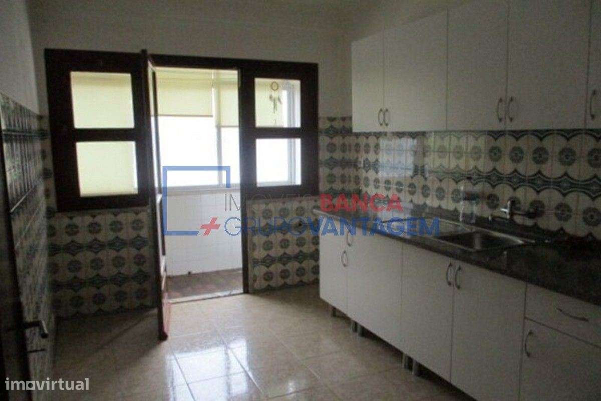 Apartamento T2 em Rio de Mouro - Sintra - Grande imagem: 2/16