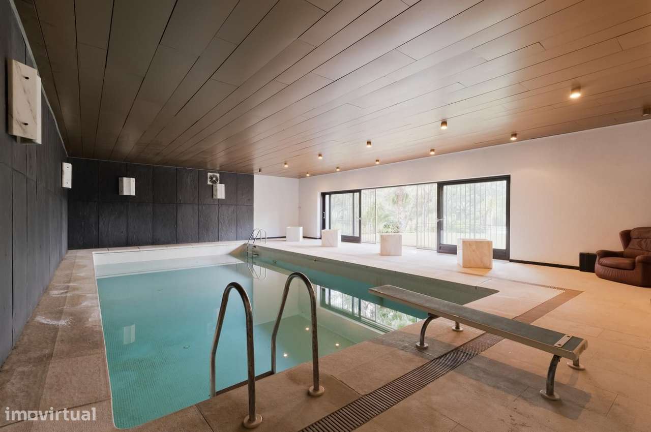 Moradia T6 com piscina, Estoril, Cascais-18