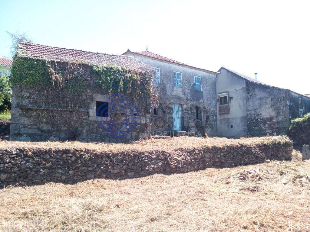 Moradia V3 com terreno e celeiro em Caminha - Grande imagem: 4/31