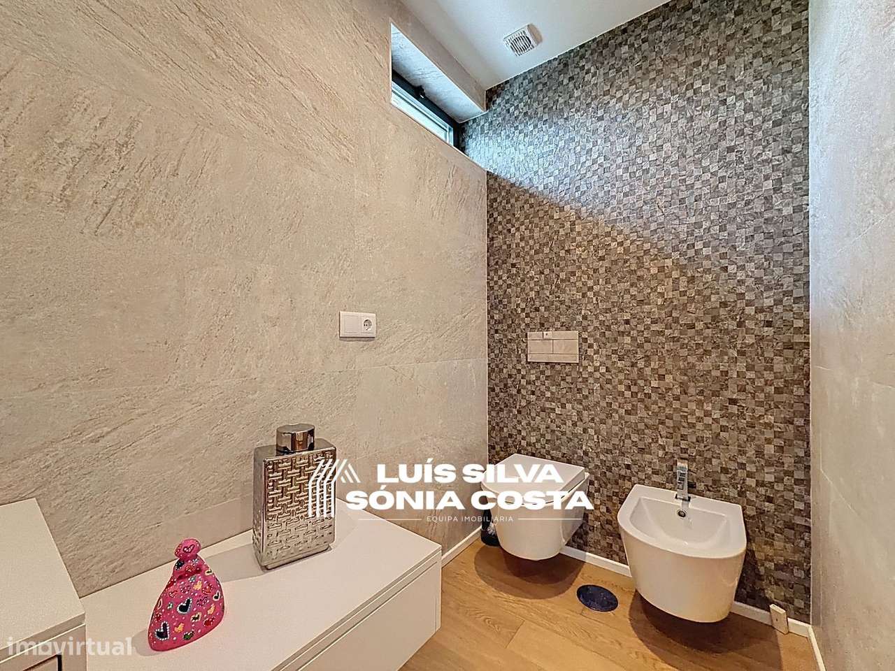 Moradia T3 em Avintes – Conforto, Tecnologia e Design...-17