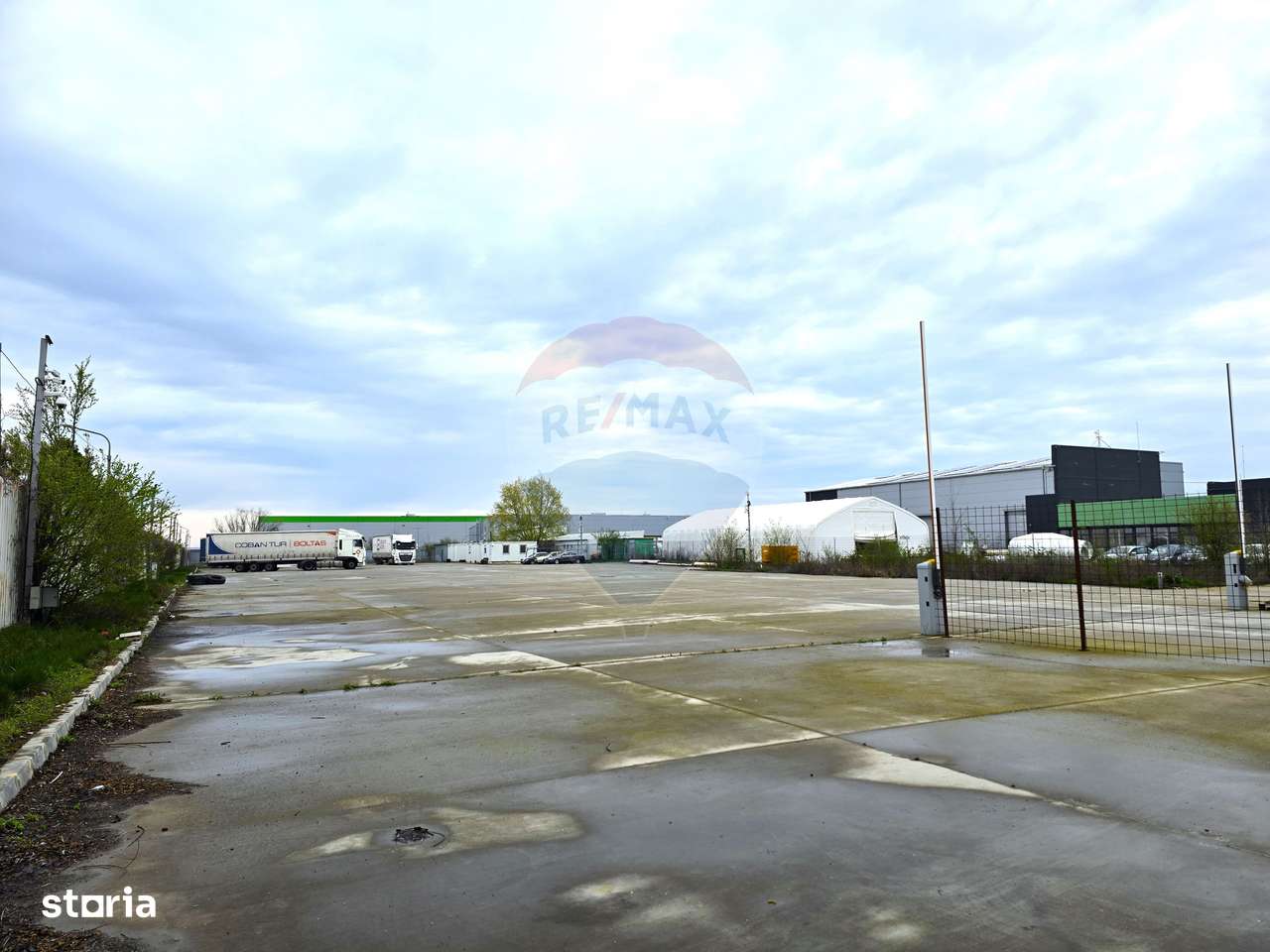 Teren industrial / Platforma betonata Rudeni, deschidere 45 m - Imagine principală: 4/8