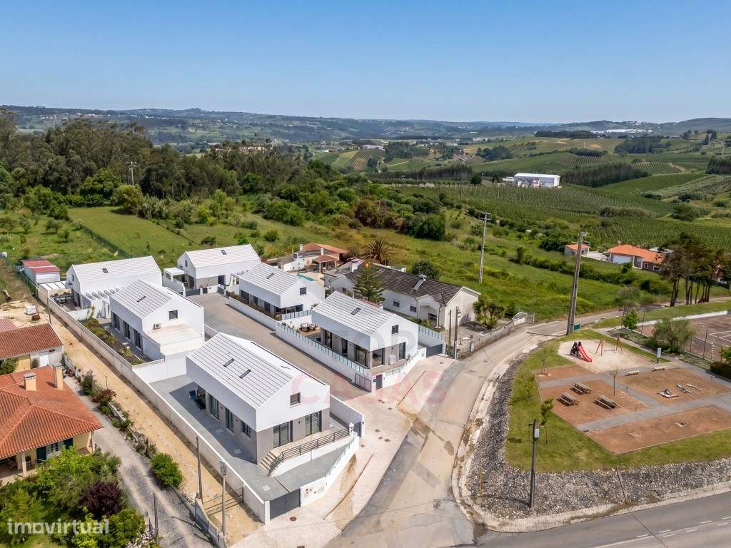 Moradia Contemporânea com 3 Quartos e Jardim Próxima de Caldas da R...-52