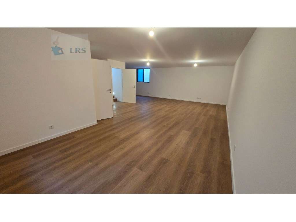 Murches, lindos acabamentos, moradia isolada com 3 suites e 1 quatr...-50