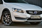 Volvo V60 Cross Country D4 AWD Geartronic Momentum - 25