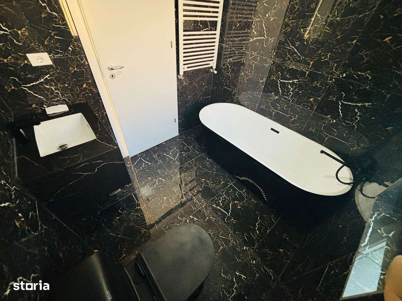 Casa cu 5 camere ZONA AVIATORILOR in Comuna Berceni Ilfov-15