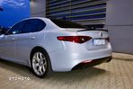 Alfa Romeo Giulia 2.0 Turbo Veloce - 3