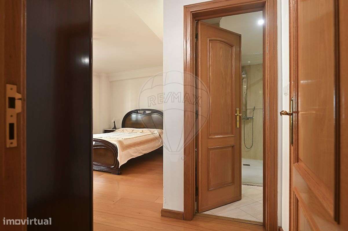 Apartamento T4 para venda-13