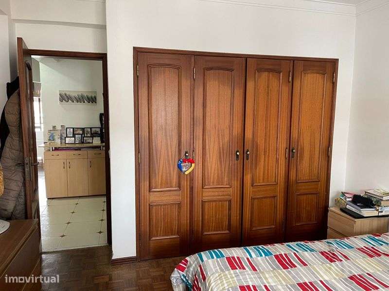 Oportunidade T2+Box no centro Ericeira - Grande imagem: 5/11