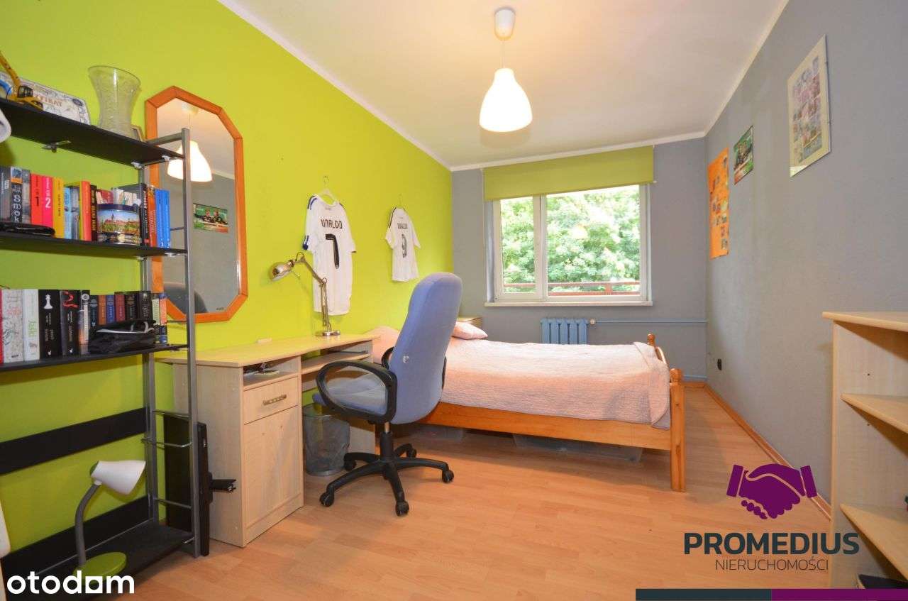 4 pokojowe mieszkanie z loggią, piwnicą i garażem-9