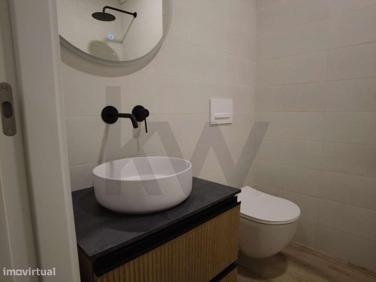 Apartamento T2, remodelado, Barreiro-5