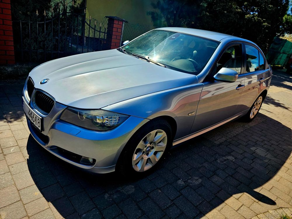 BMW 3 Series E90/E91/E92/E93 318d 2009