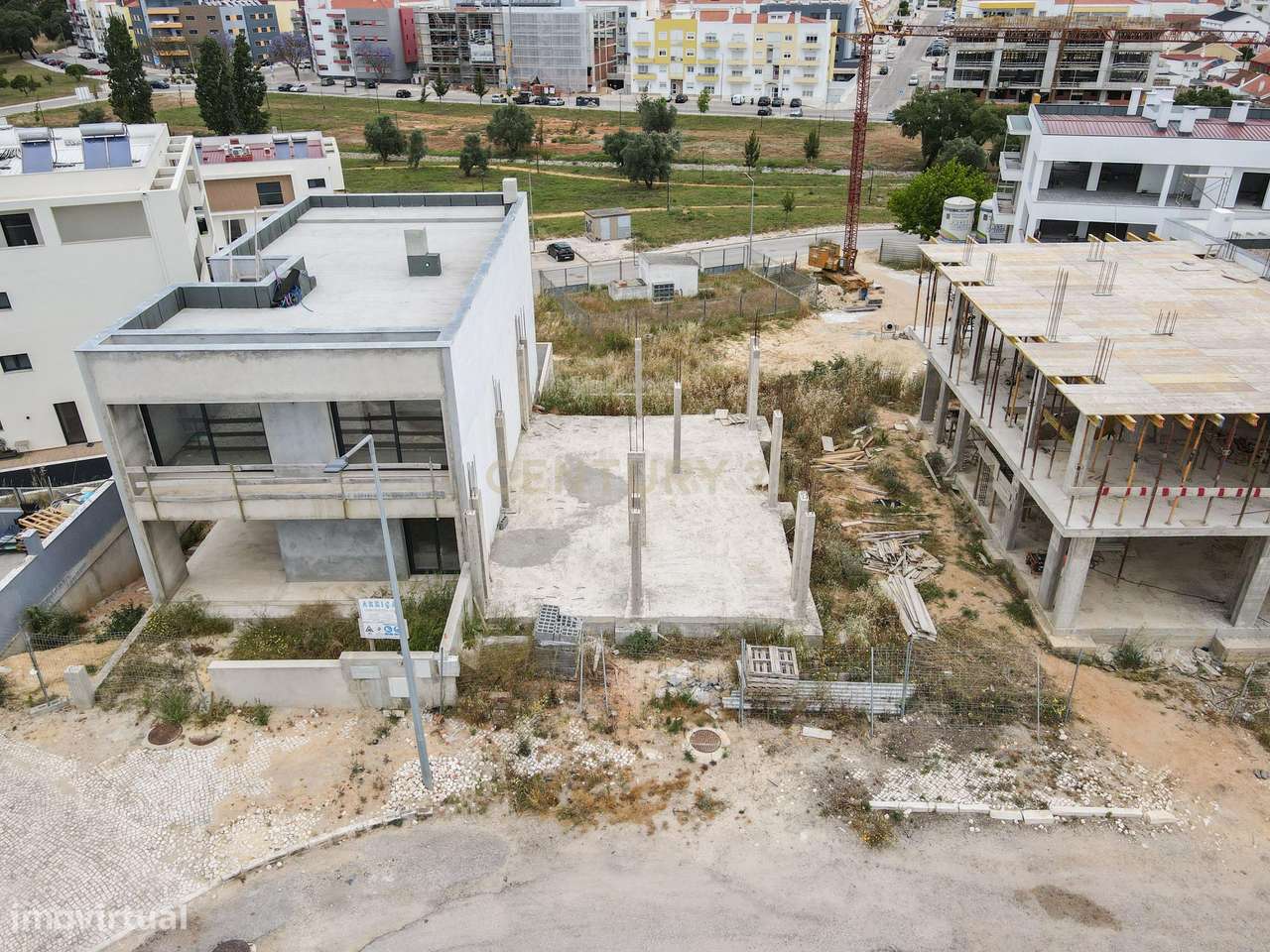 Terreno Urbano com projeto aprovado( em inicio construção)em Setúbal / - Grande imagem: 4/34