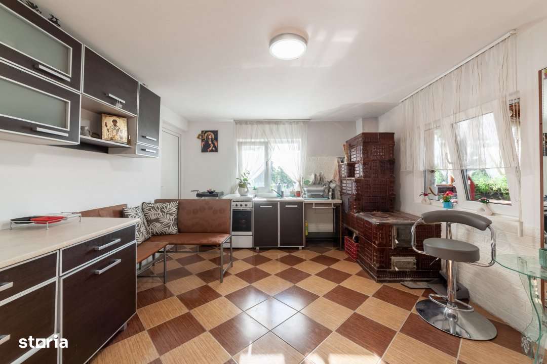 Casa cu teren generos si gradina spectaculoasa – Comuna Cuca, Arges! - Imagine principală: 5/18