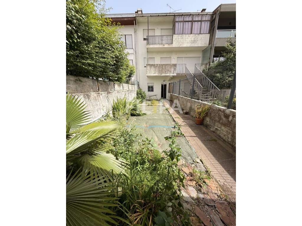 Andar-Moradia V3 com Jardim e Garagem - Paranhos, Porto-31