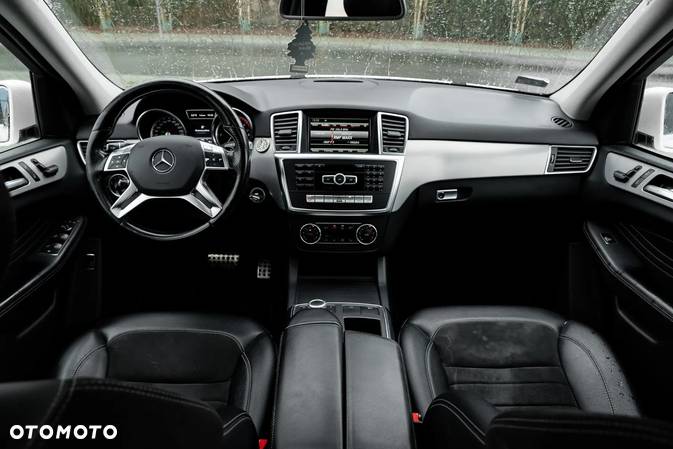 Mercedes-Benz ML 250 BlueTec 4-Matic - 27