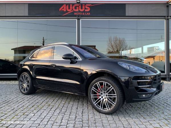 Porsche Macan Turbo - 1