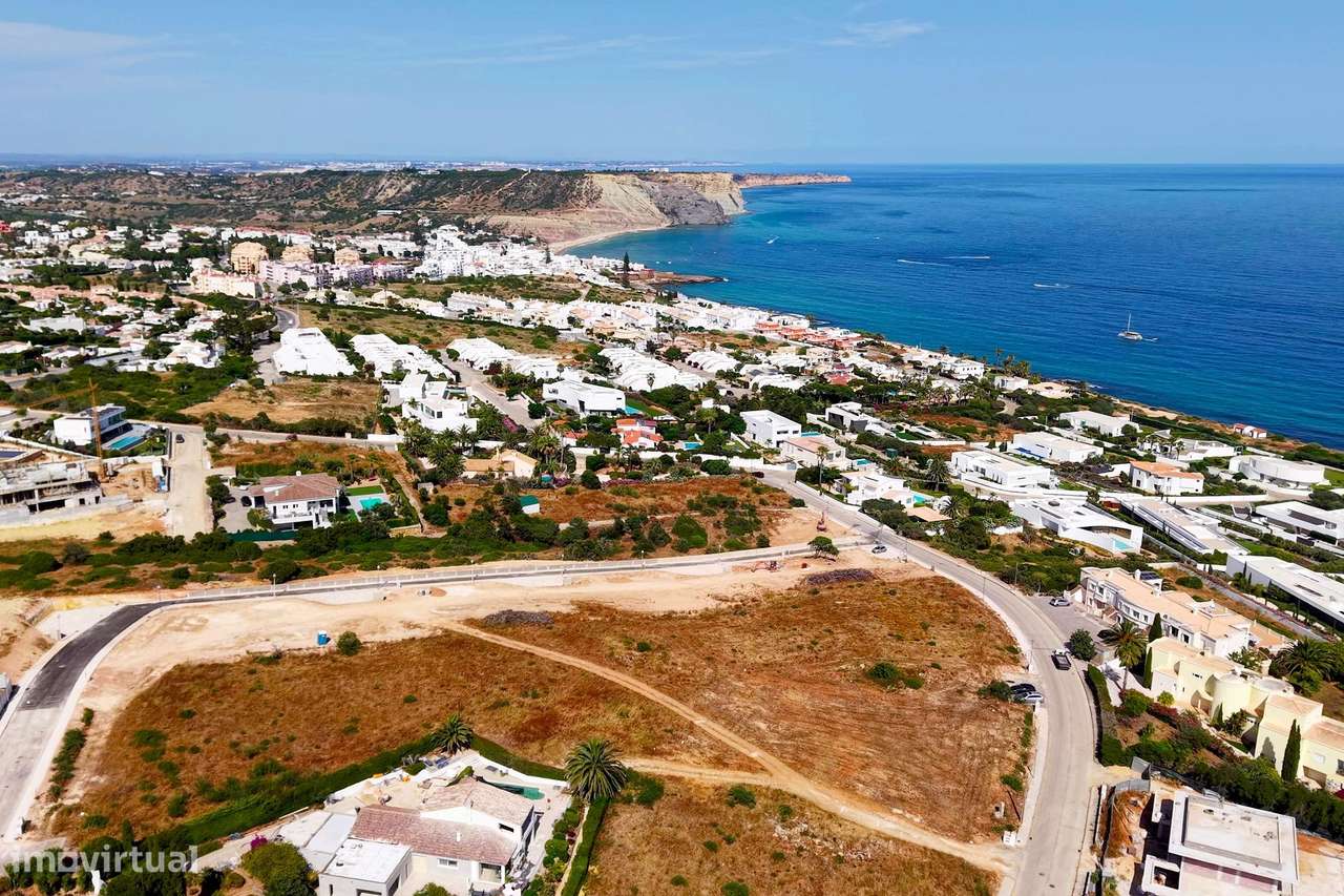 Lote de Sonho na Reserva da Luz-10