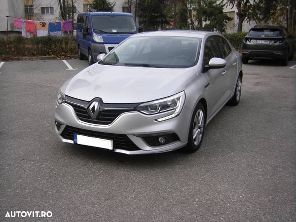 Renault Megane - 11