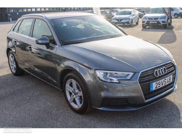 Audi A3 Sportback 30 TDI - 3