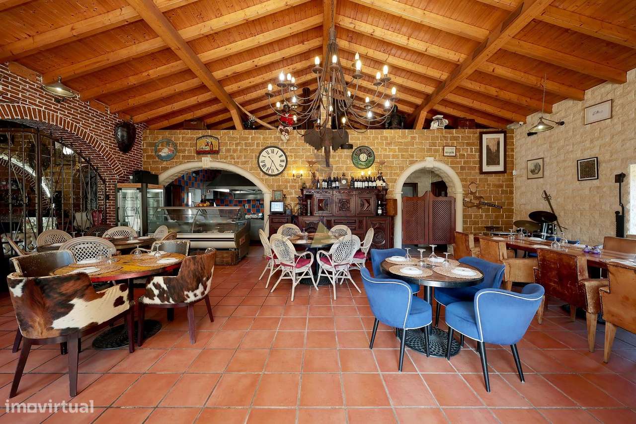 Habitação ou comercio  em Aljezur a pouca distancia das praias - Grande imagem: 4/57