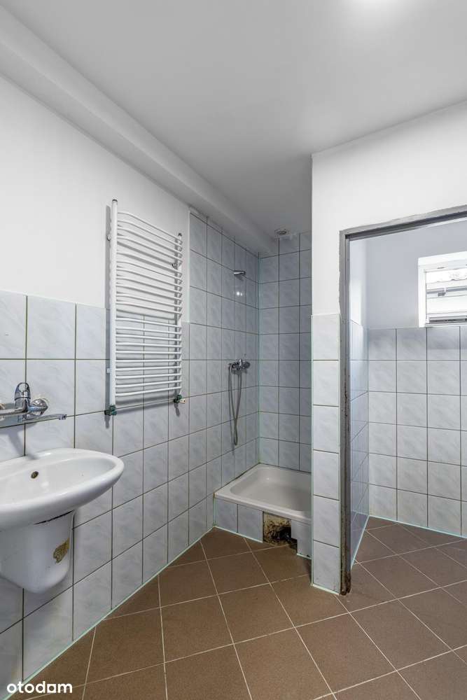 10 000  m2  w centrum Szczekocin-13