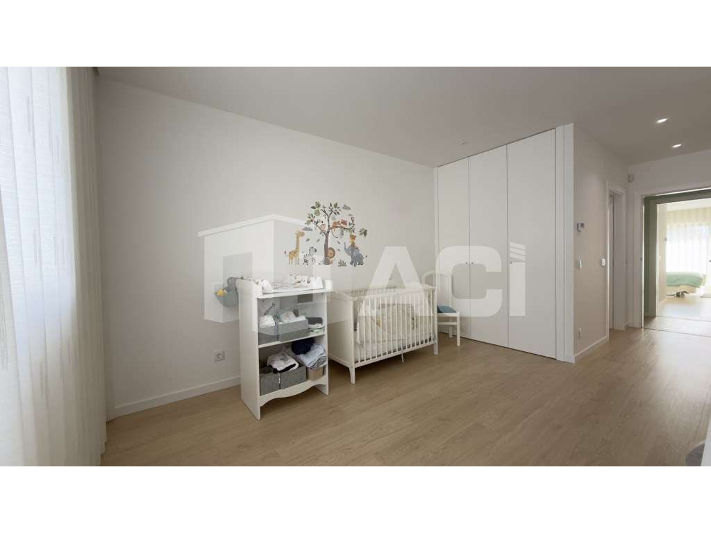 MORADIA TÉRREA SEMI-NOVA - Vidigal, Leiria-22