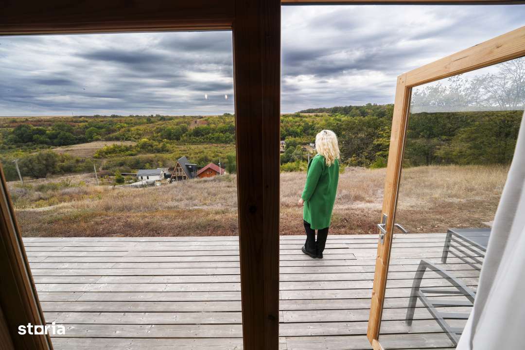 Casa din lemn,la cheie Podari, 500mp teren!-14