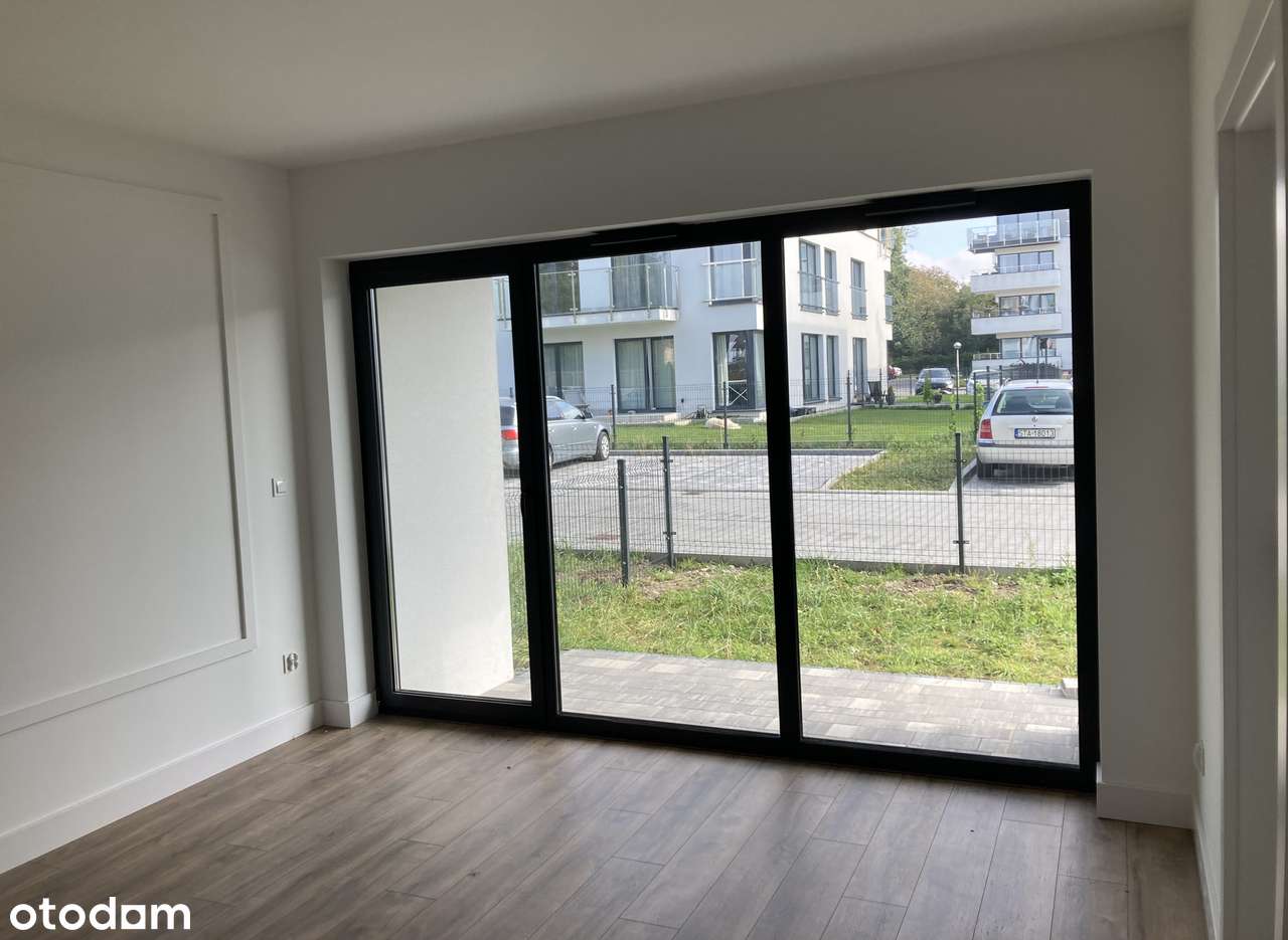 Do wprowadzenia.  Bezczynszowe z ogródkiem i tarasem. Widok na zamek - Pełny obrazek: 4/19