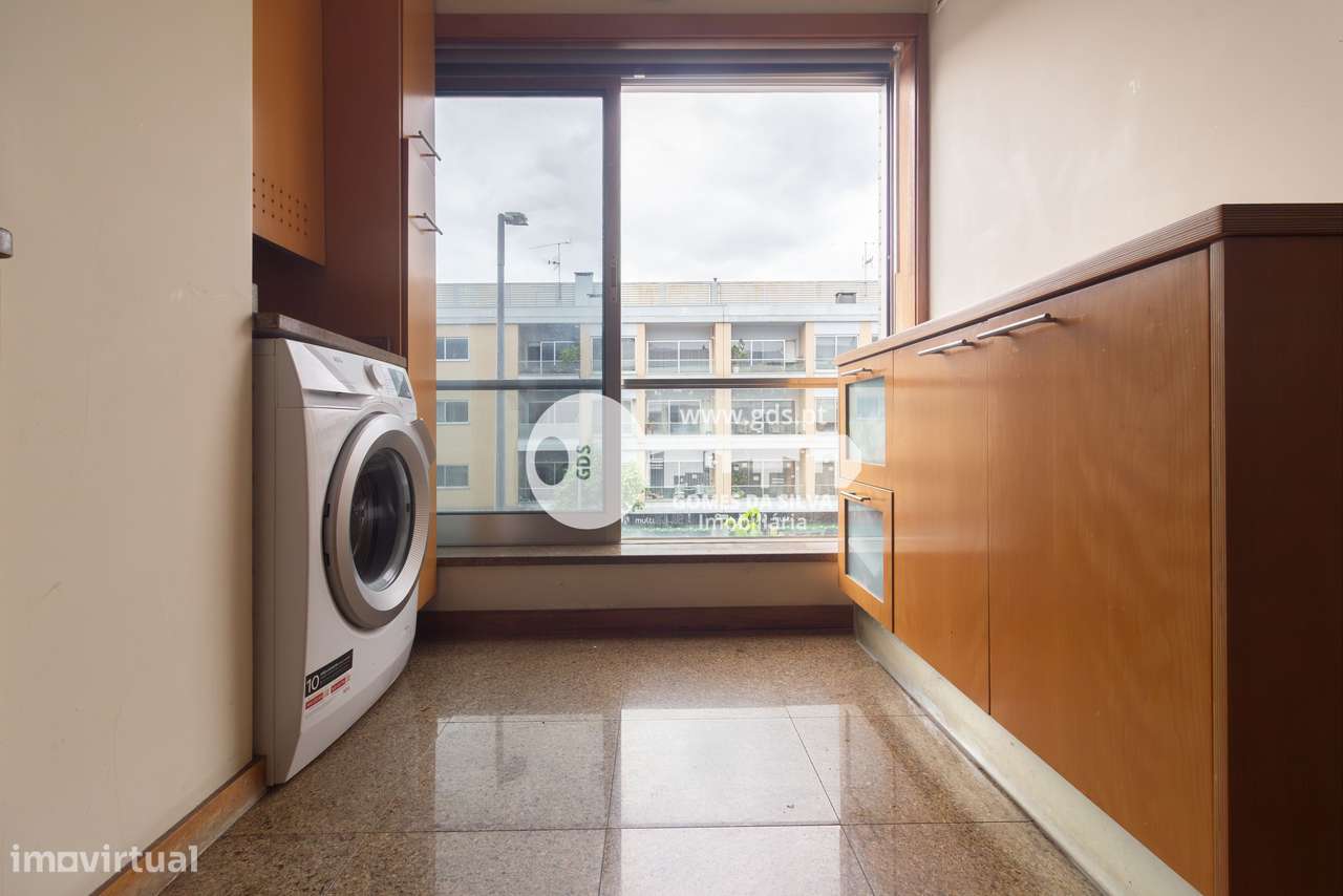 Apartamento T3 com excelentes áreas – Celeirós, Braga-11